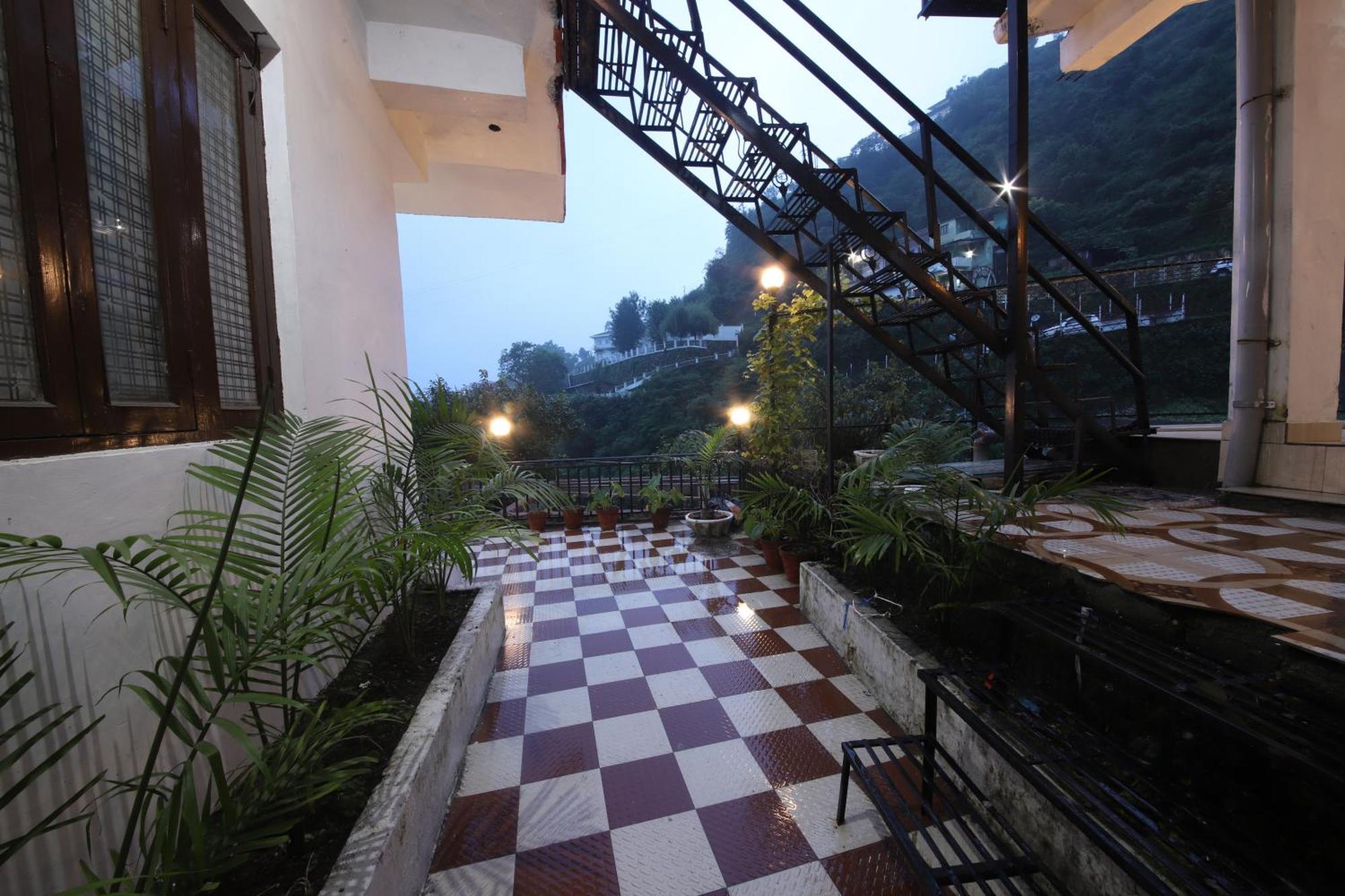 Perfectstayz Mussoorie Hills Bagian luar foto